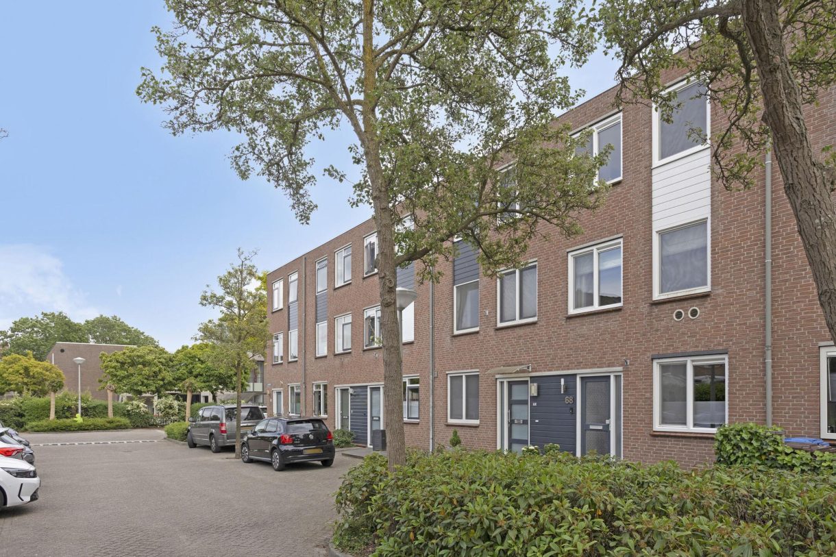 Te koop: Foto Woonhuis aan de Tarthorst 68 in Alphen aan den Rijn