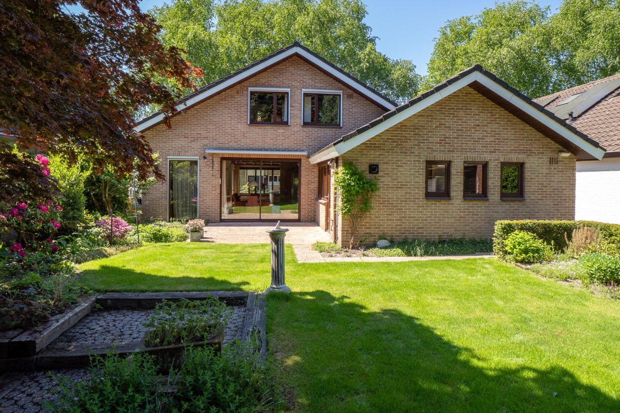 Te koop: Foto Woonhuis aan de Albert Sommerstraat 6 in Hengelo