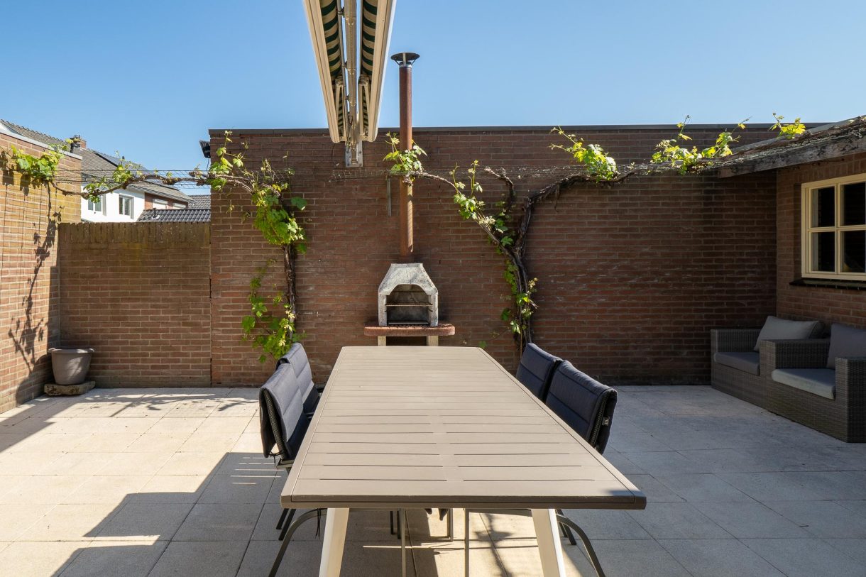 Te koop: Foto Woonhuis aan de Hazelaarweg 6 in Hengelo