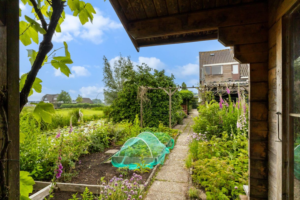 Te koop: Foto Woonhuis aan de Hoofdweg 122 in Zegveld