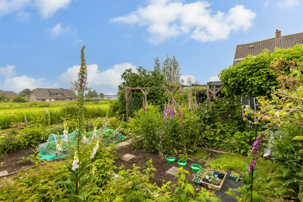 Te koop: Foto Woonhuis aan de Hoofdweg 122 in Zegveld