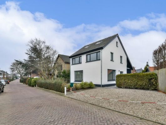 Hoofdfoto van Kaag Beatrixlaan 2