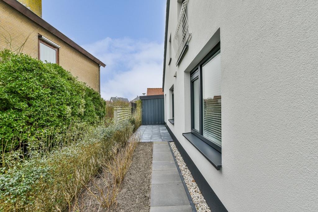 Te huur: Foto Woonhuis aan de Beatrixlaan 2 in Kaag