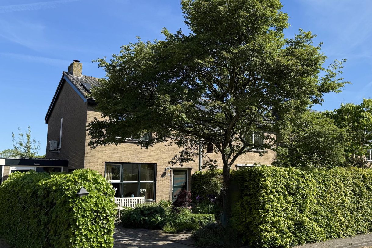 Te koop: Foto Woonhuis aan de Kerklaan 14 in Loenen aan de Vecht