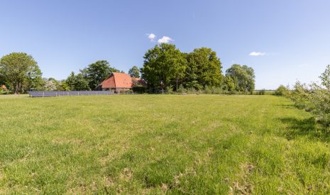 Te koop: Foto Bouwgrond aan de Mensumaweg ong in Tolbert