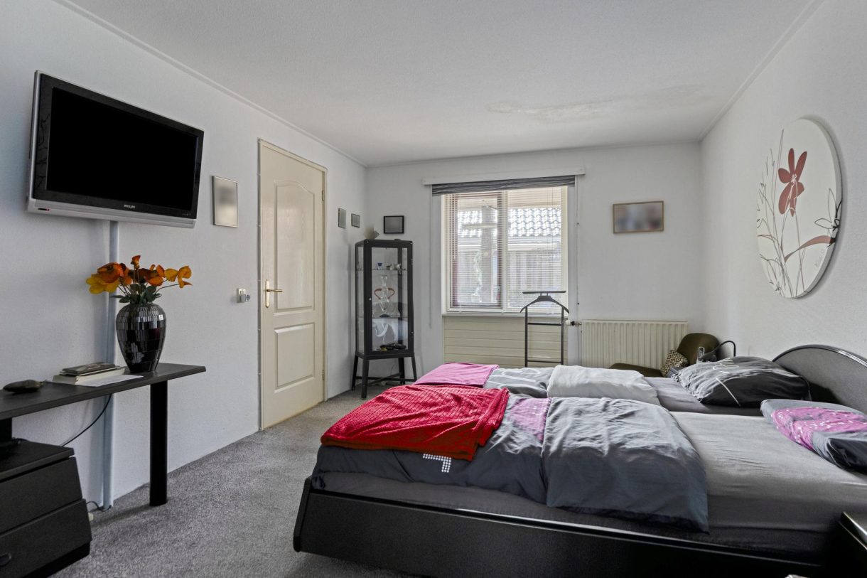 Te koop: Foto Woonhuis aan de Thedemalaan 5 in Nietap