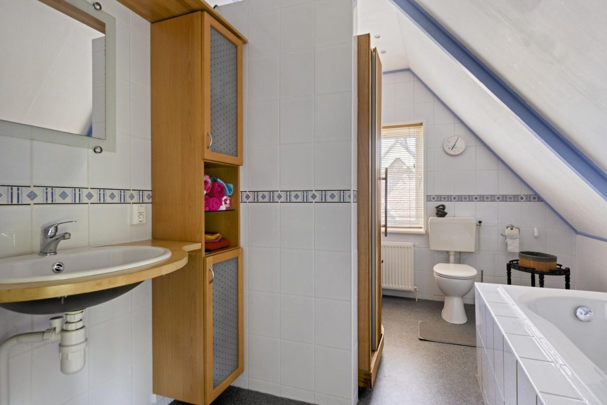 Te koop: Foto Woonhuis aan de Thedemalaan 5 in Nietap