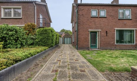 Te koop: Foto Woonhuis aan de Zandsedwarsstraat 7 in Huissen