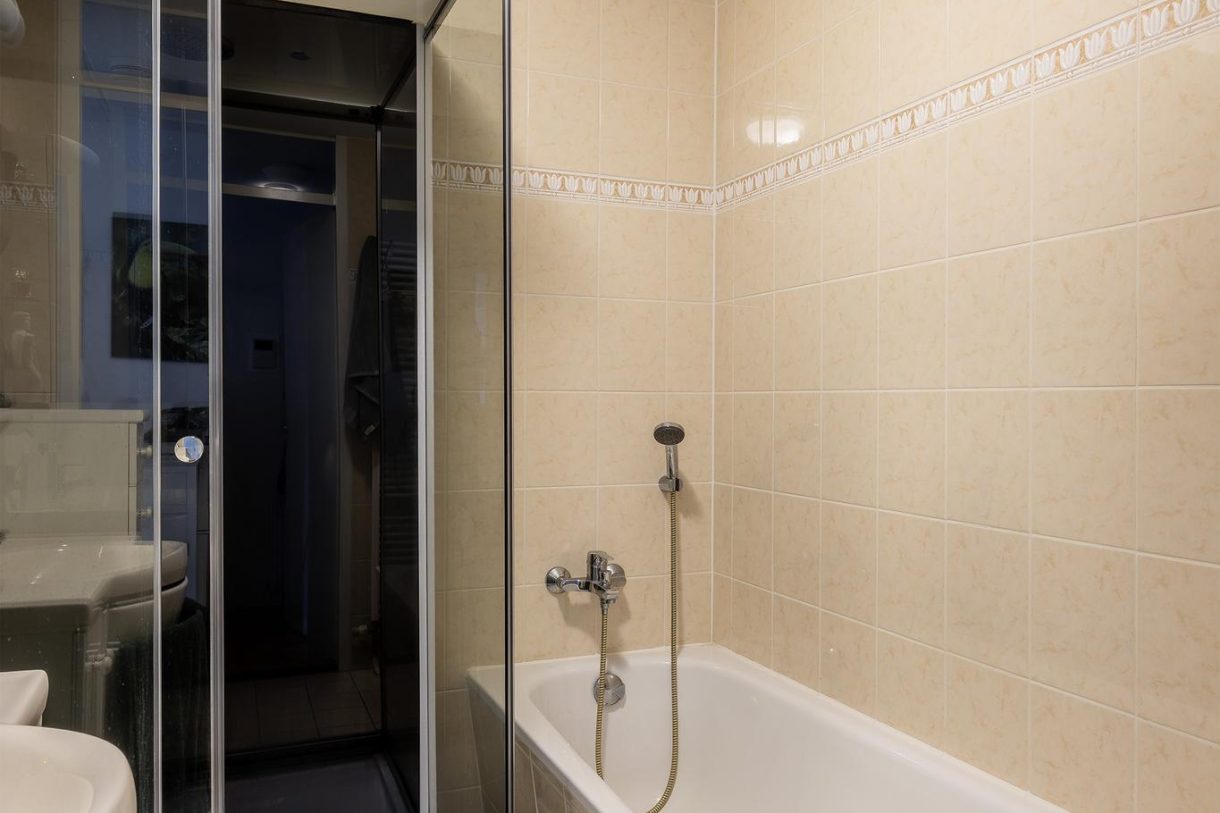 Te koop: Foto Appartement aan de Frank van Borselenstraat 29B in Vlaardingen