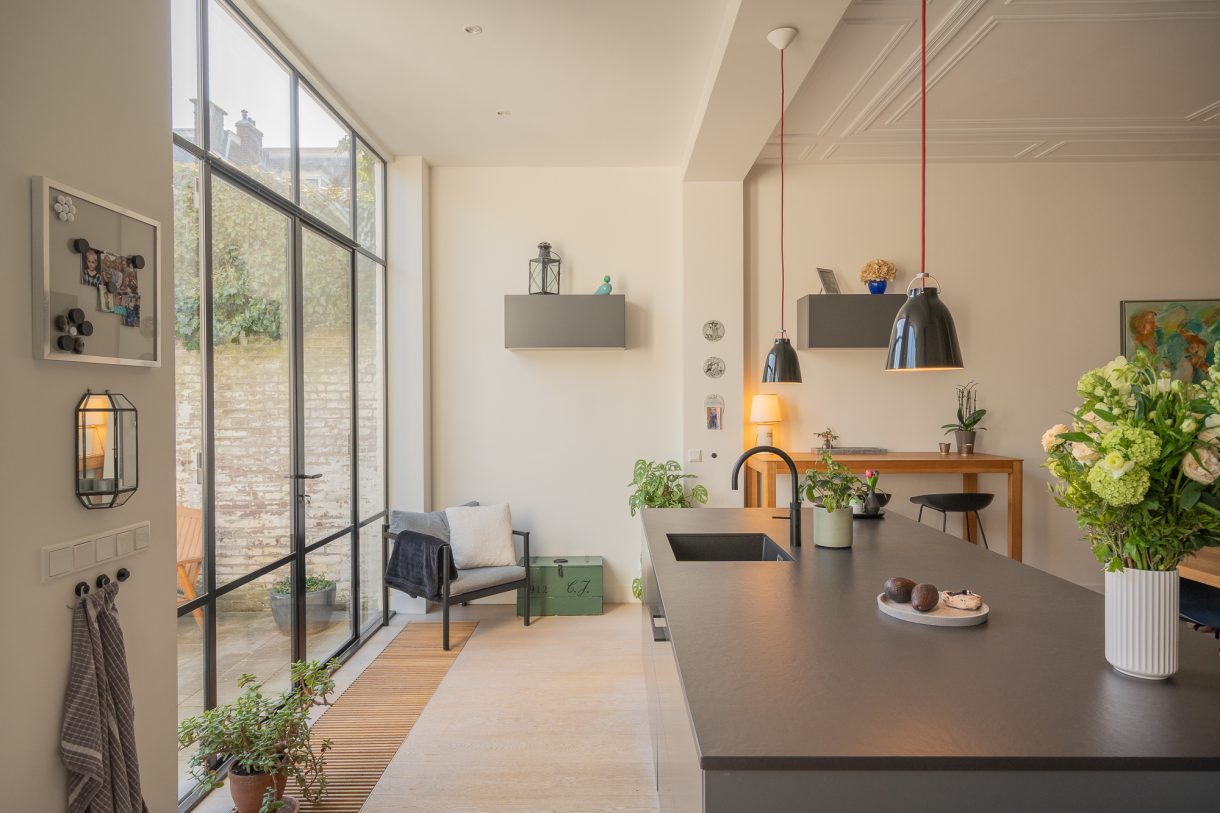 Te koop: Foto Woonhuis aan de Ten Hovestraat 86 in 's-Gravenhage