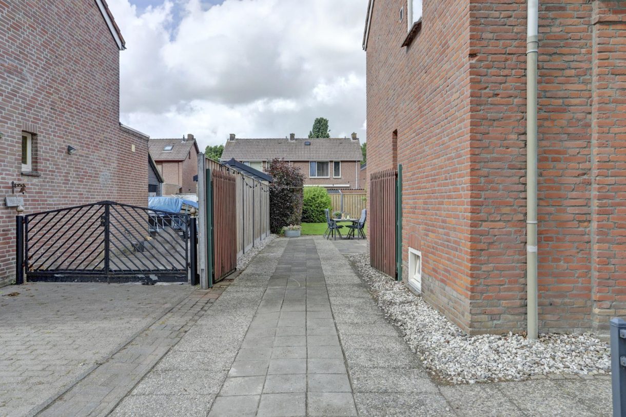 Te koop: Foto Woonhuis aan de Molendijk 47 in 's Gravenmoer