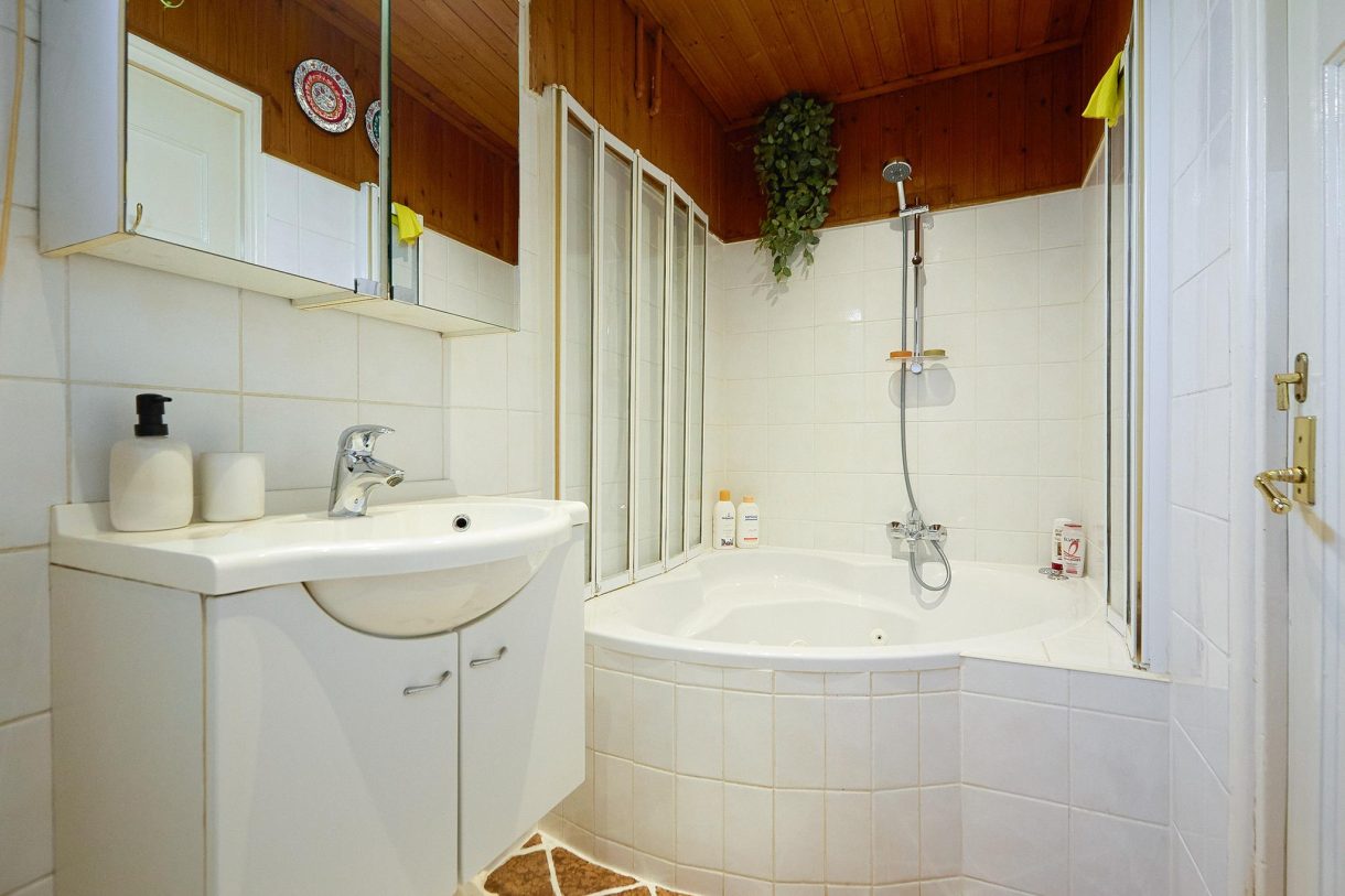 Te koop: Foto Woonhuis aan de Dorpsweg 13 in Oudendijk