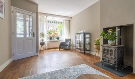 Te koop: Foto Woonhuis aan de Bilderdijkstraat 14 in Veenendaal