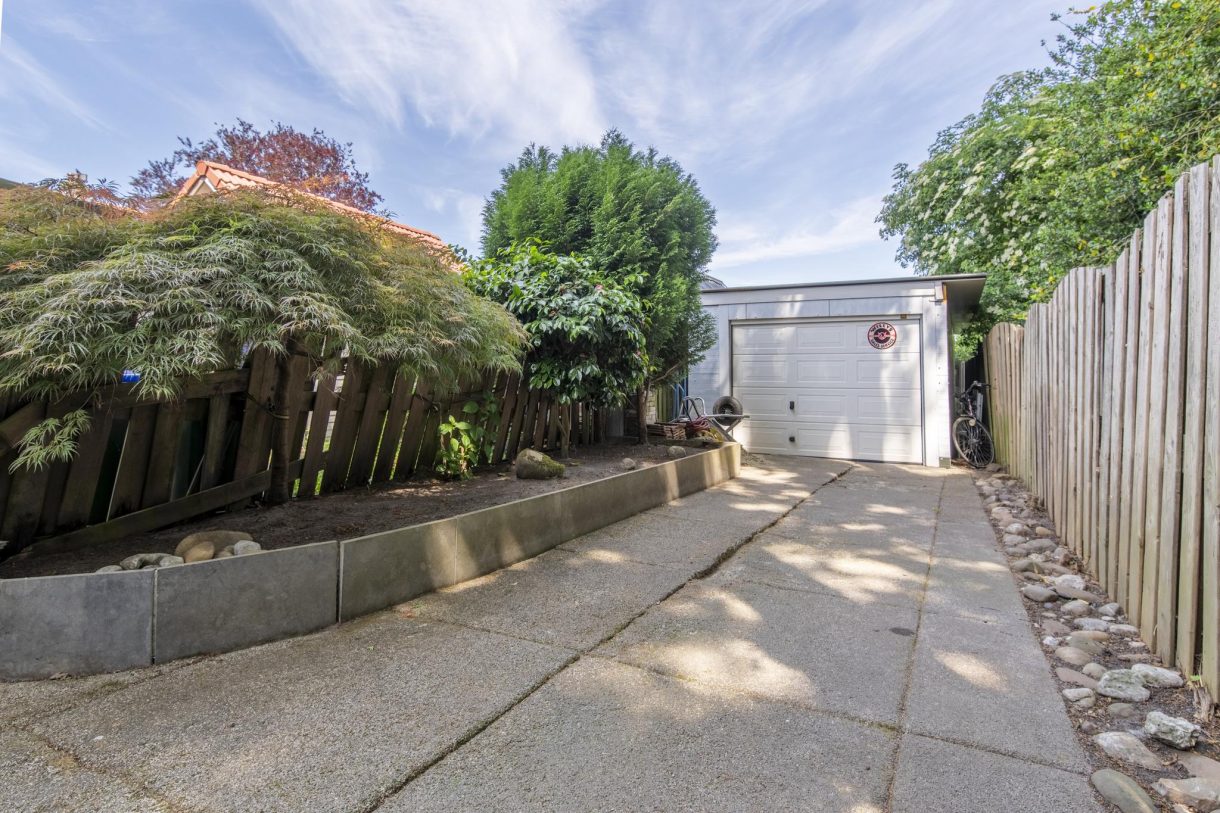 Te koop: Foto Woonhuis aan de Bilderdijkstraat 14 in Veenendaal