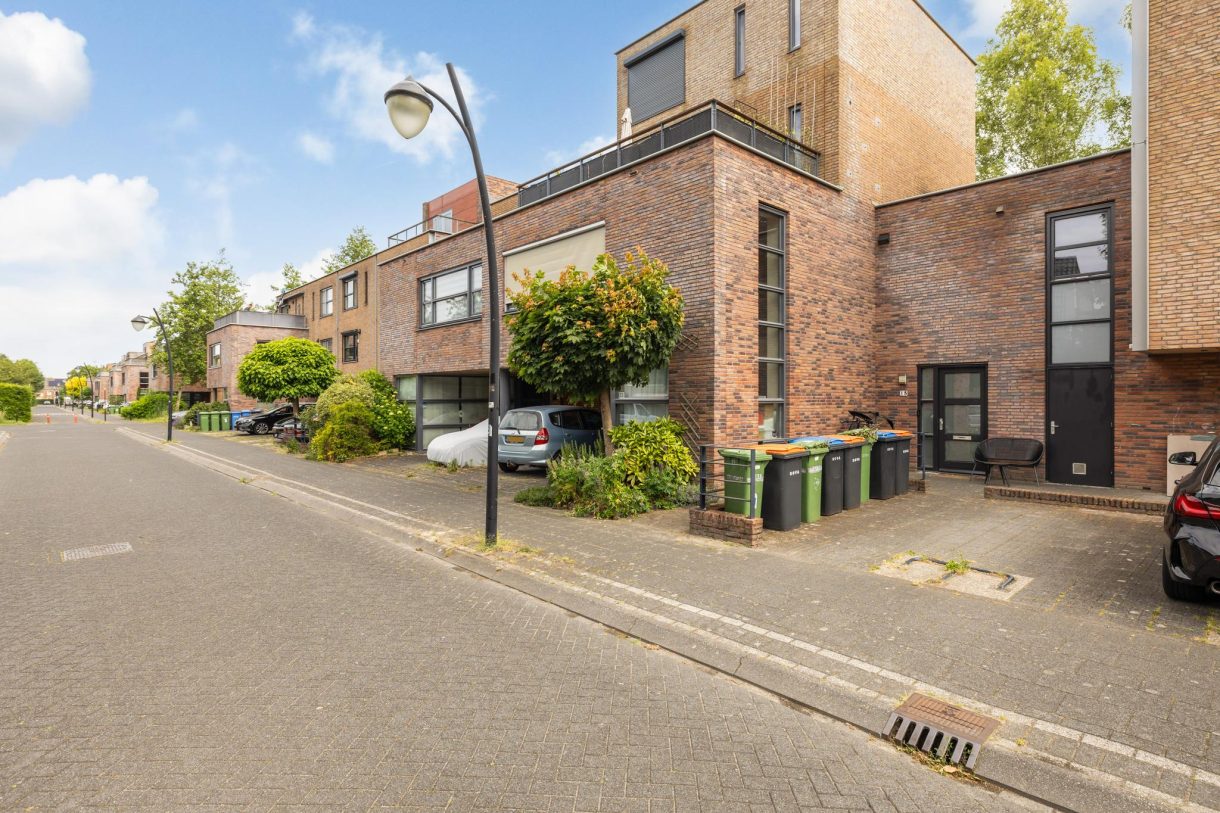 Te koop: Foto Woonhuis aan de Ubachsberg 15 in Amersfoort