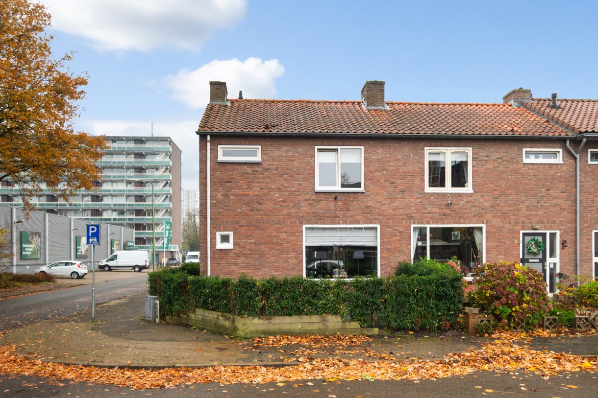 Te koop: Foto Woonhuis aan de Wielewaalstraat 108 in Amersfoort