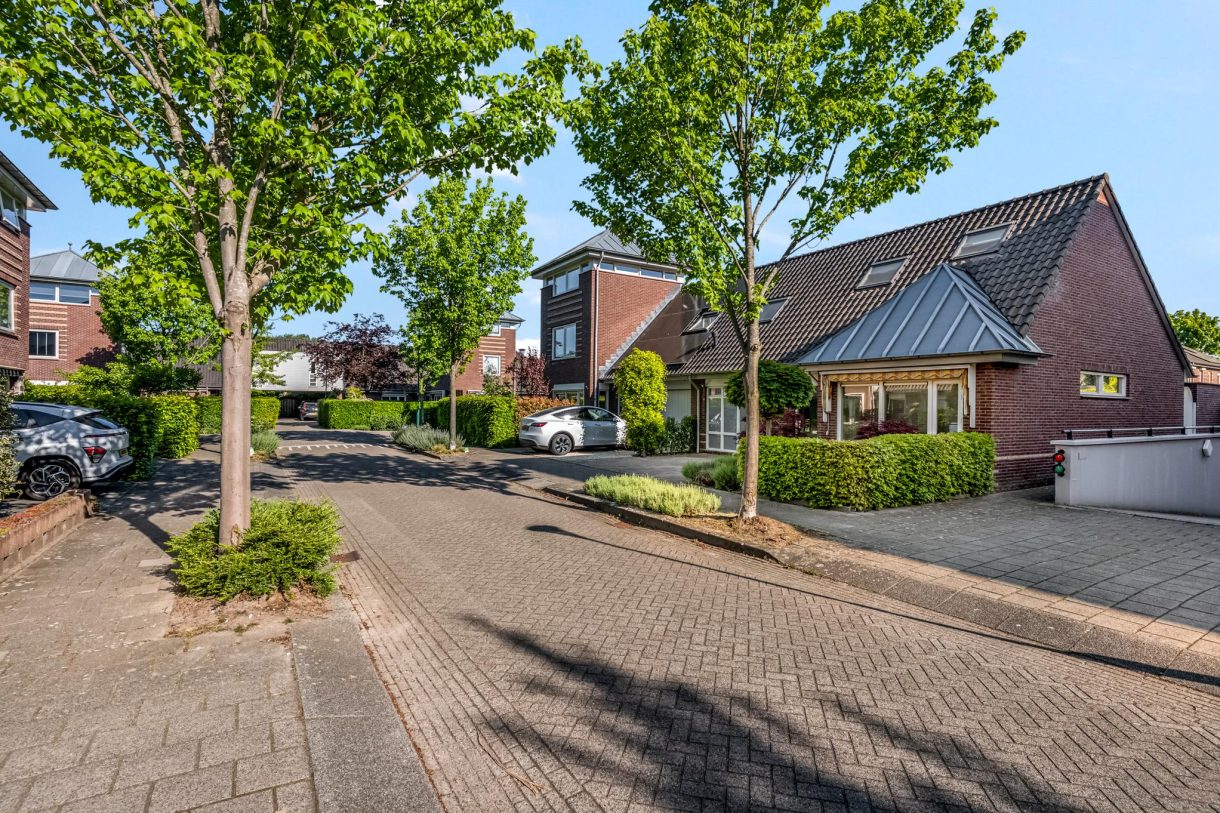 Te koop: Foto Woonhuis aan de De Clercqstraat 15 in Veenendaal