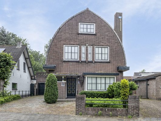 Hoofdfoto van Uden Prior van Milstraat 26