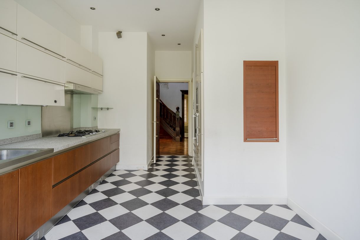 Te koop: Foto Woonhuis aan de Frederik Hendriklaan 3 in 's-Gravenhage