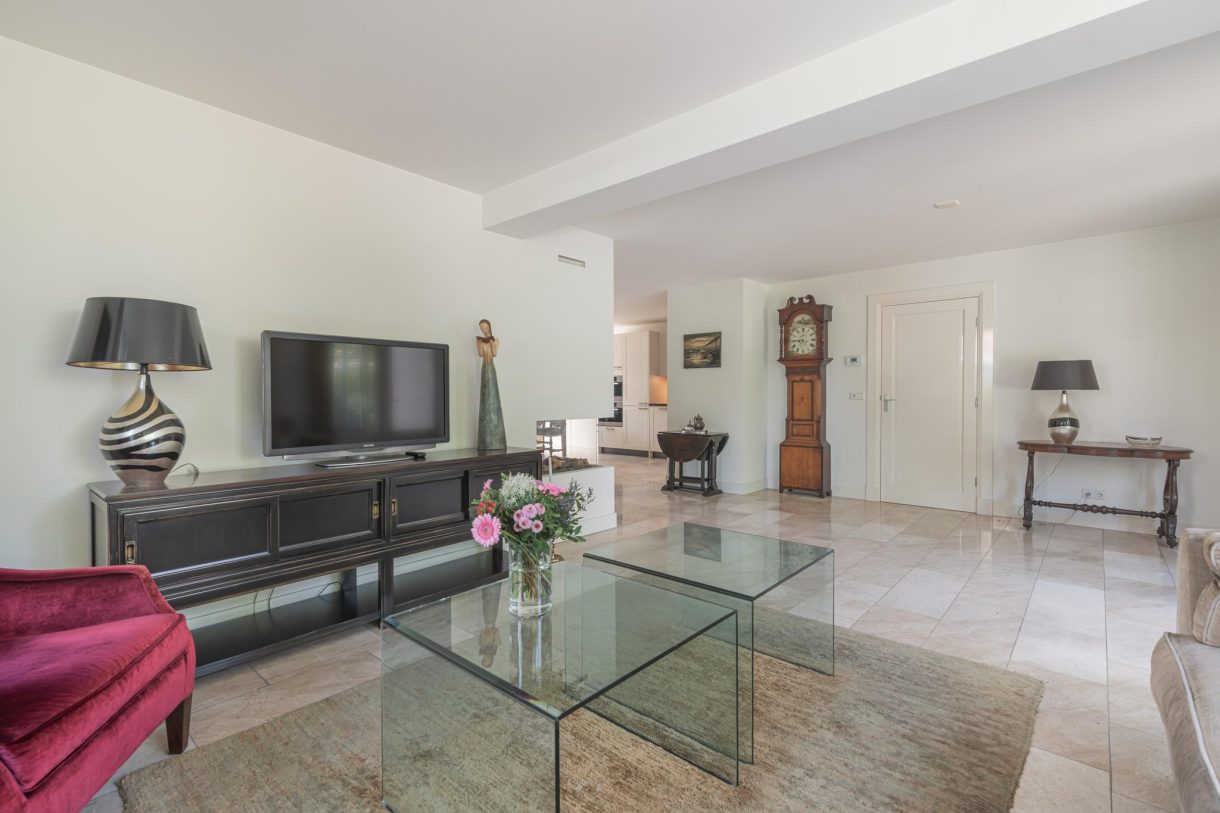 Te koop: Foto Woonhuis aan de Hertogenborch 16 in Houten