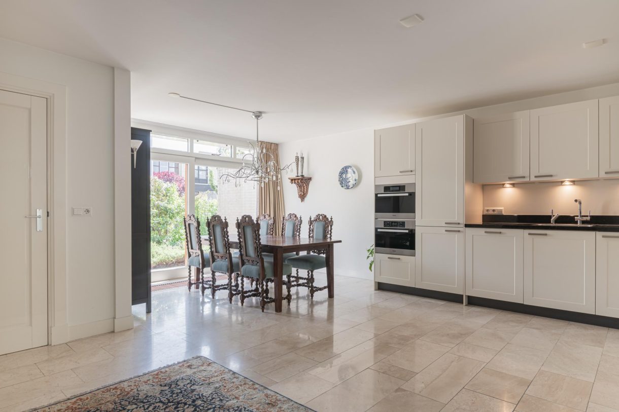 Te koop: Foto Woonhuis aan de Hertogenborch 16 in Houten