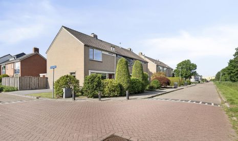 Hoofdfoto van Bedum Karel Doormanstraat 4