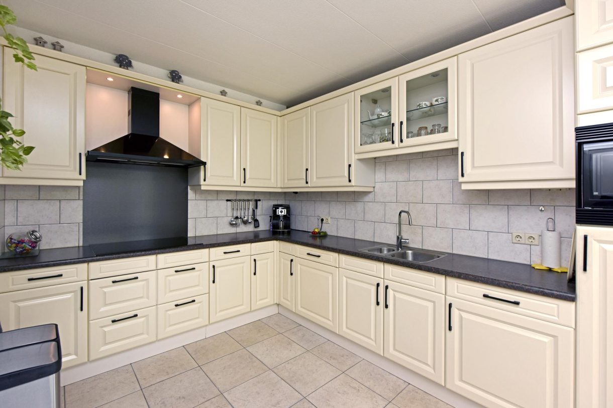 Te koop: Foto Woonhuis aan de Bloemenstraat 33 in Ter Aar