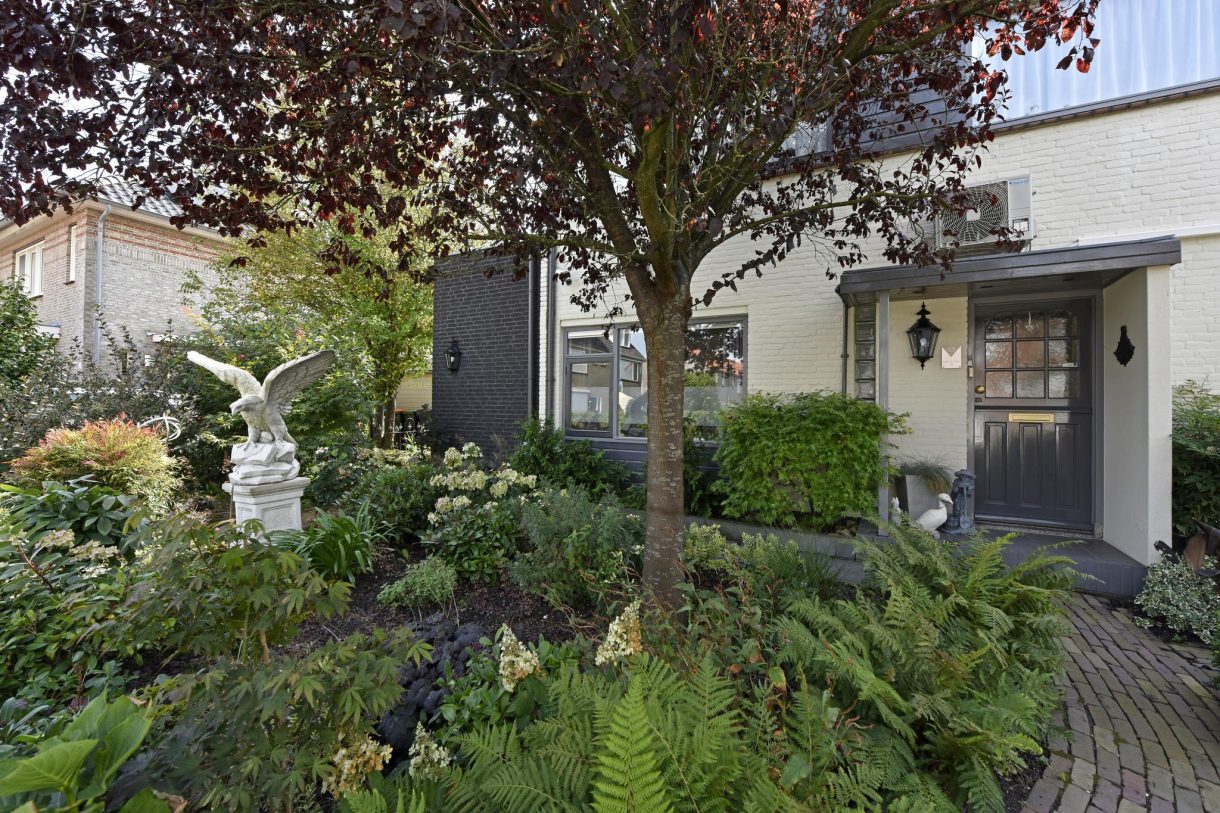 Te koop: Foto Woonhuis aan de Bloemenstraat 33 in Ter Aar