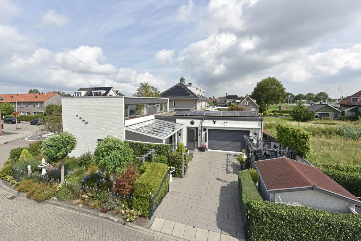 Te koop: Foto Woonhuis aan de Bloemenstraat 33 in Ter Aar