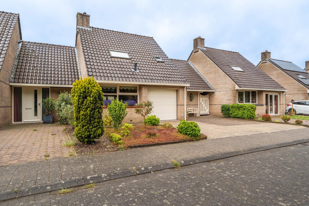 Te koop: Foto Woonhuis aan de Essenweg 22 in Hoogezand