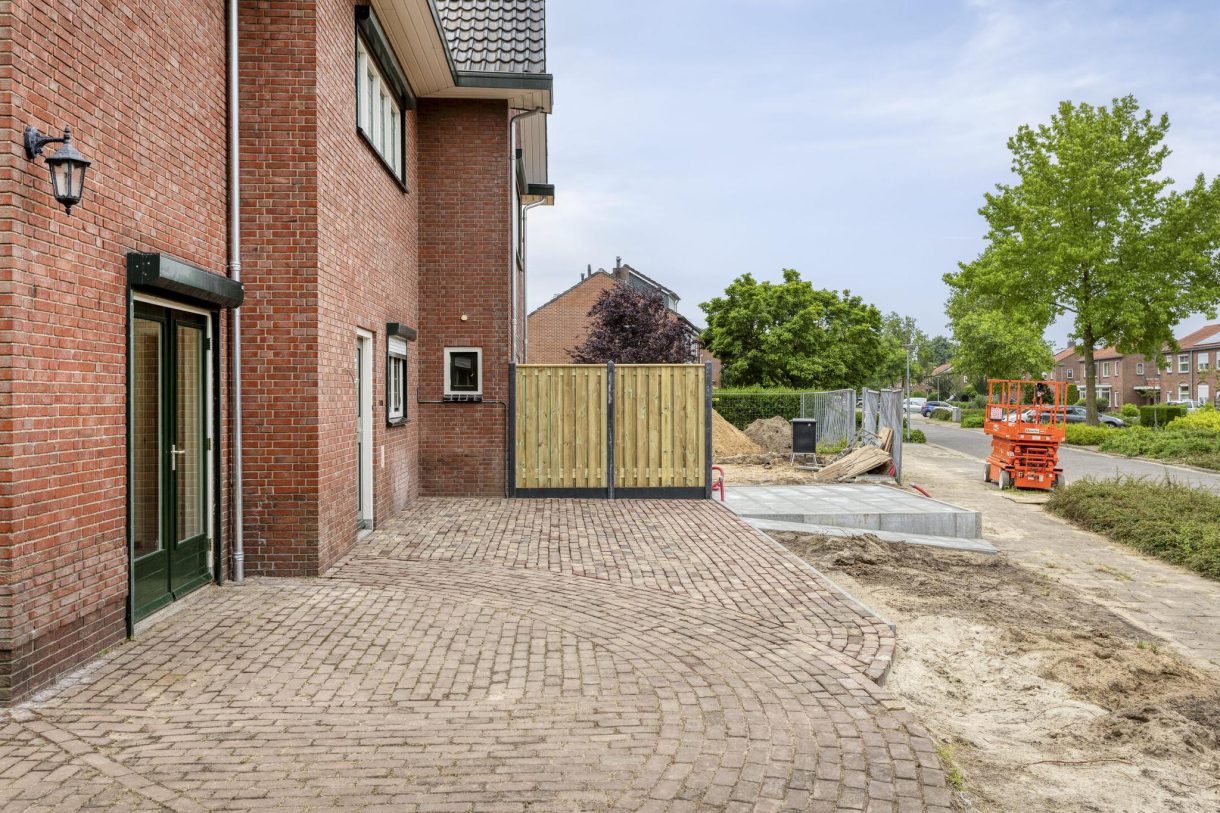 Te koop: Foto Woonhuis aan de Plein-Zuid 7 in Aalten