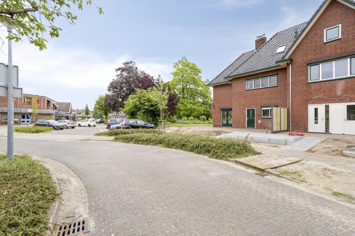 Te koop: Foto Woonhuis aan de Plein-Zuid 7A in Aalten