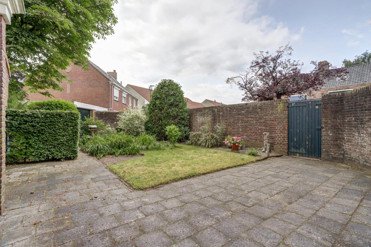 Te koop: Foto Woonhuis aan de Prins Bernhardstraat 26 in Dongen