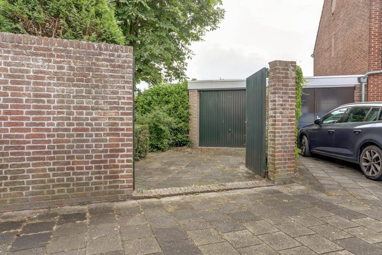 Te koop: Foto Woonhuis aan de Prins Bernhardstraat 26 in Dongen