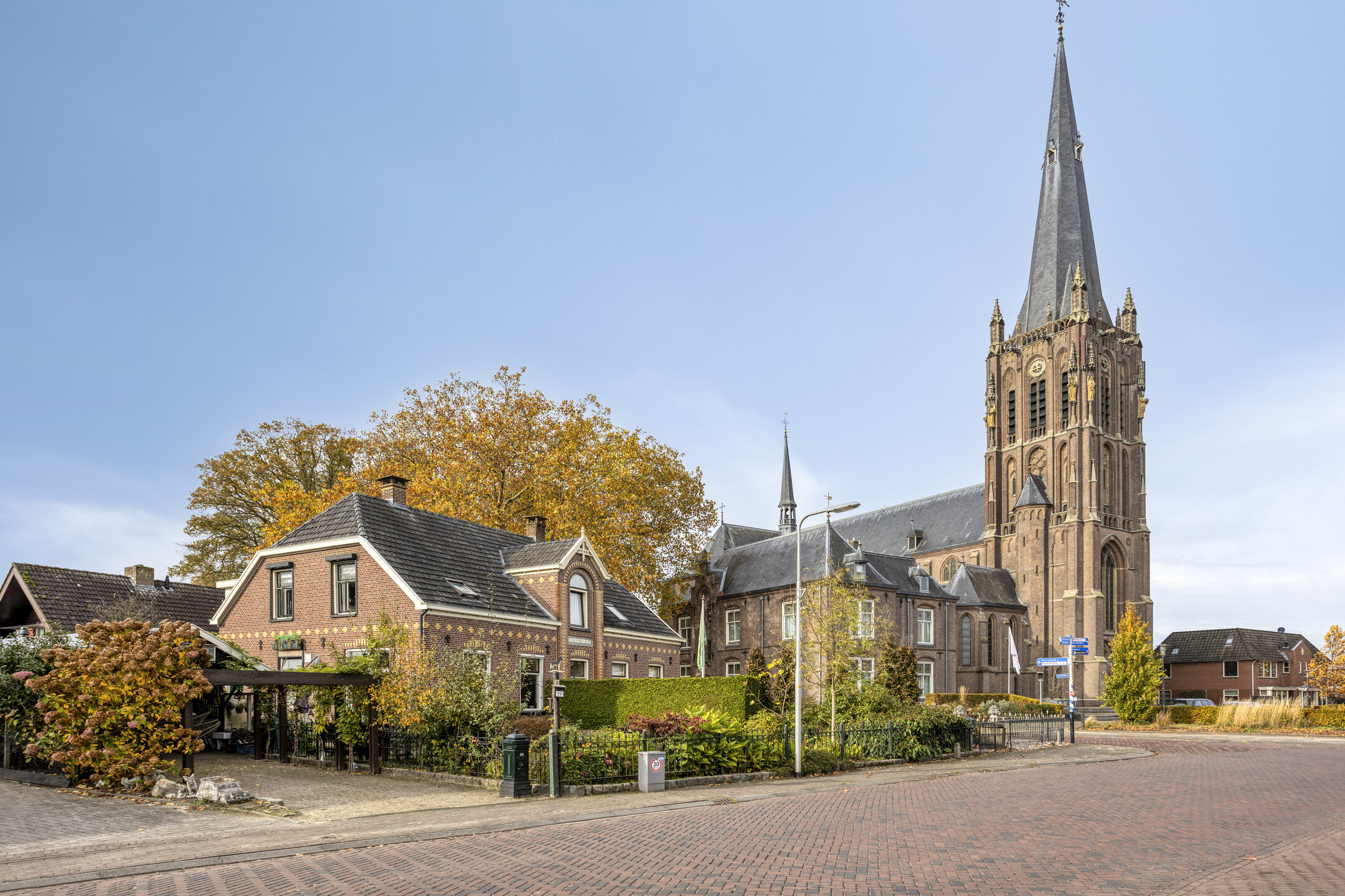 Te koop: Foto Woonhuis aan de Dorpsstraat 39 in Zieuwent