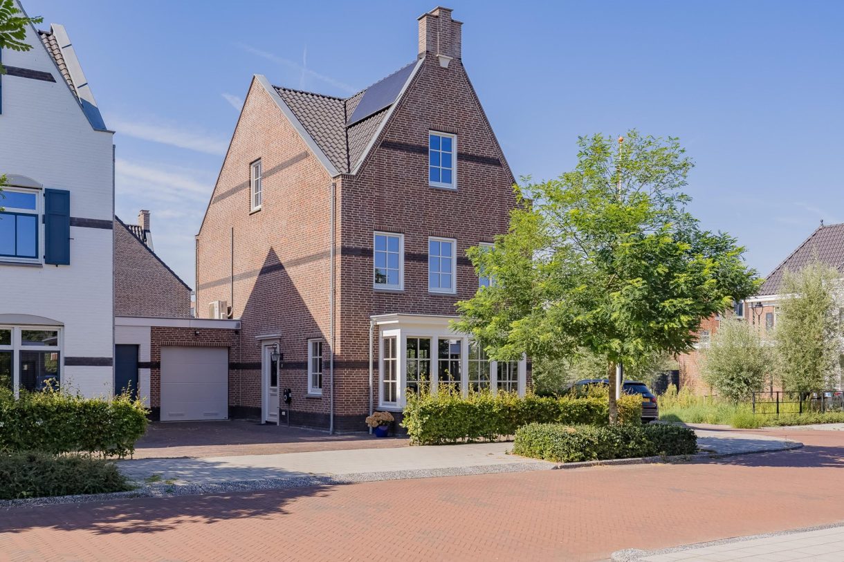 Te koop: Foto Woonhuis aan de Kweeklust 2 in Noordwijk