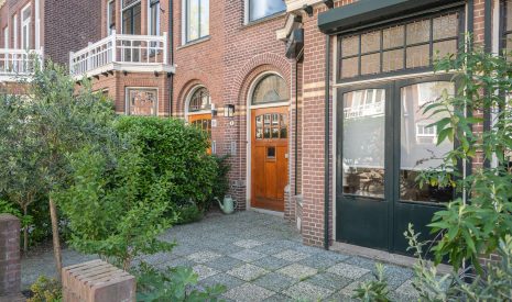Te koop: Foto Woonhuis aan de Vivienstraat 12 in 's-Gravenhage