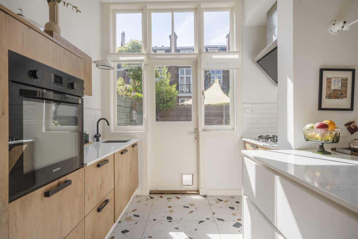 Te koop: Foto Woonhuis aan de Vivienstraat 12 in 's-Gravenhage