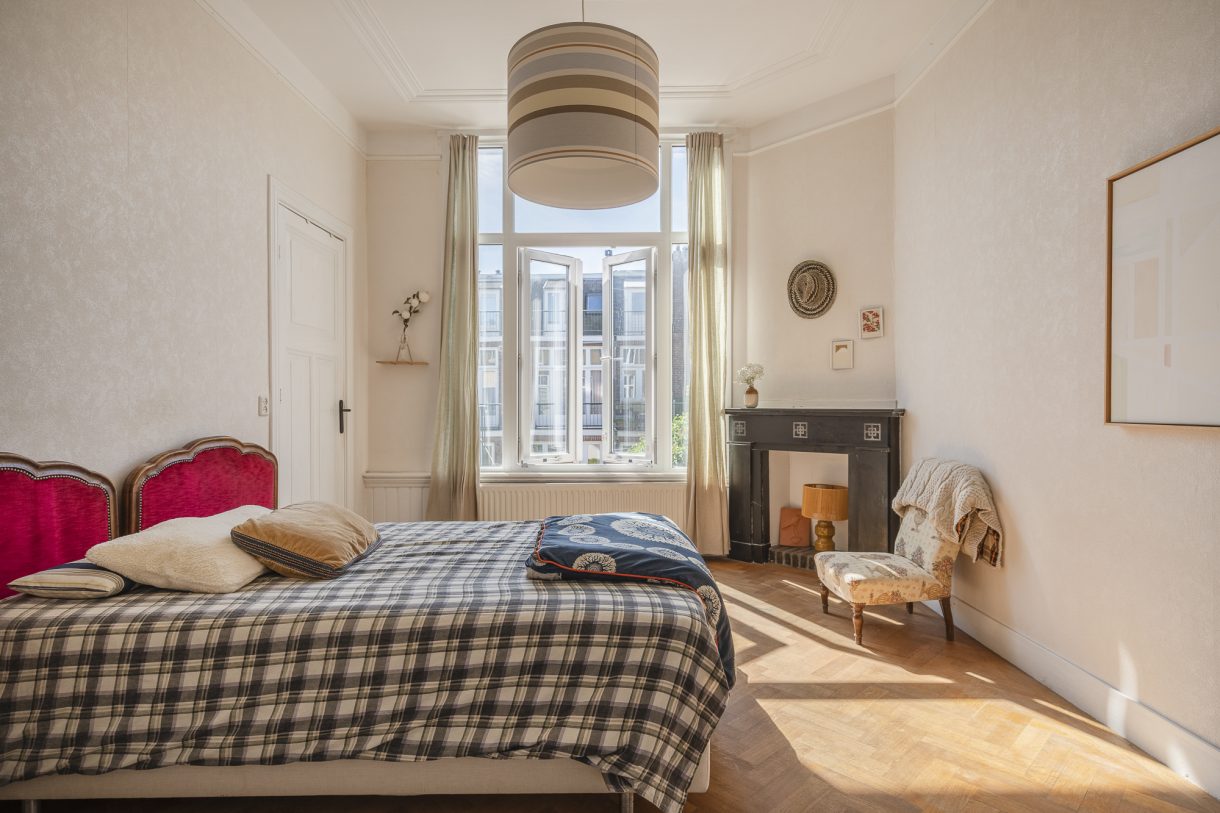 Te koop: Foto Woonhuis aan de Vivienstraat 12 in 's-Gravenhage