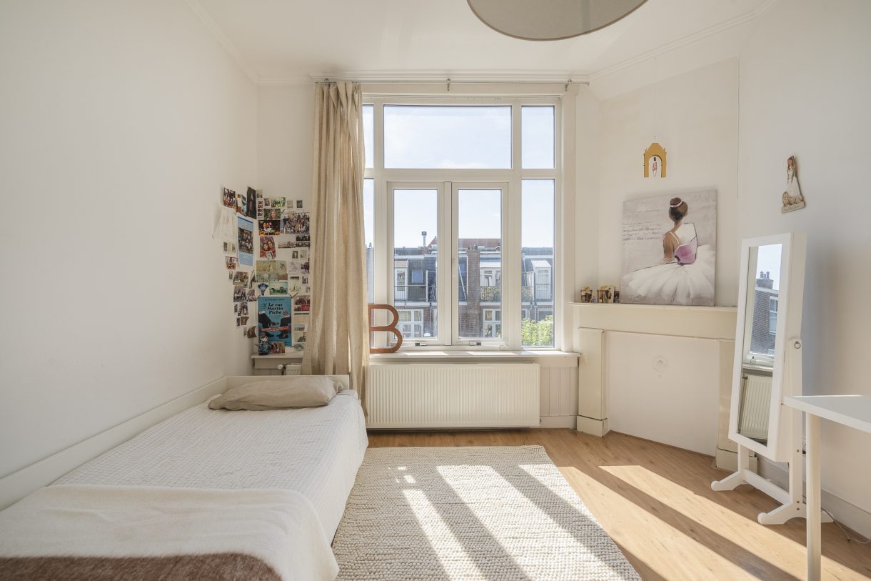 Te koop: Foto Woonhuis aan de Vivienstraat 12 in 's-Gravenhage