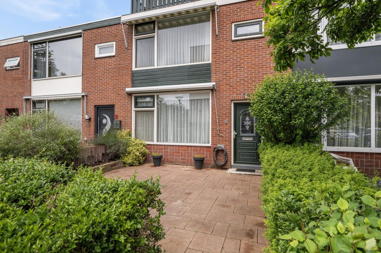 Te koop: Foto Woonhuis aan de Marinus van der Stoepstraat 8 in Vlaardingen