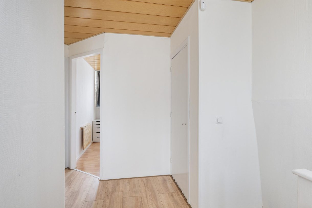 Te koop: Foto Woonhuis aan de Marinus van der Stoepstraat 8 in Vlaardingen