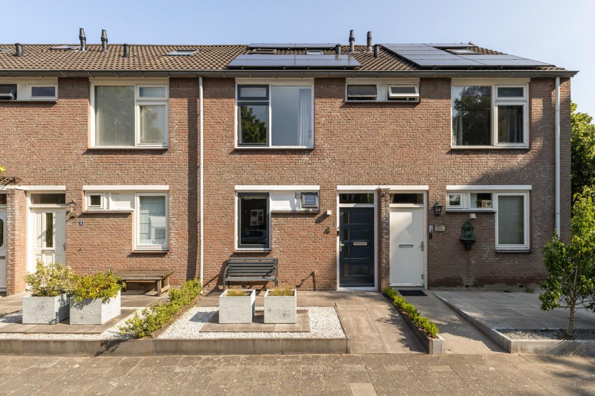 Te koop: Foto Woonhuis aan de Vaartuigenlaan 4 in Woerden