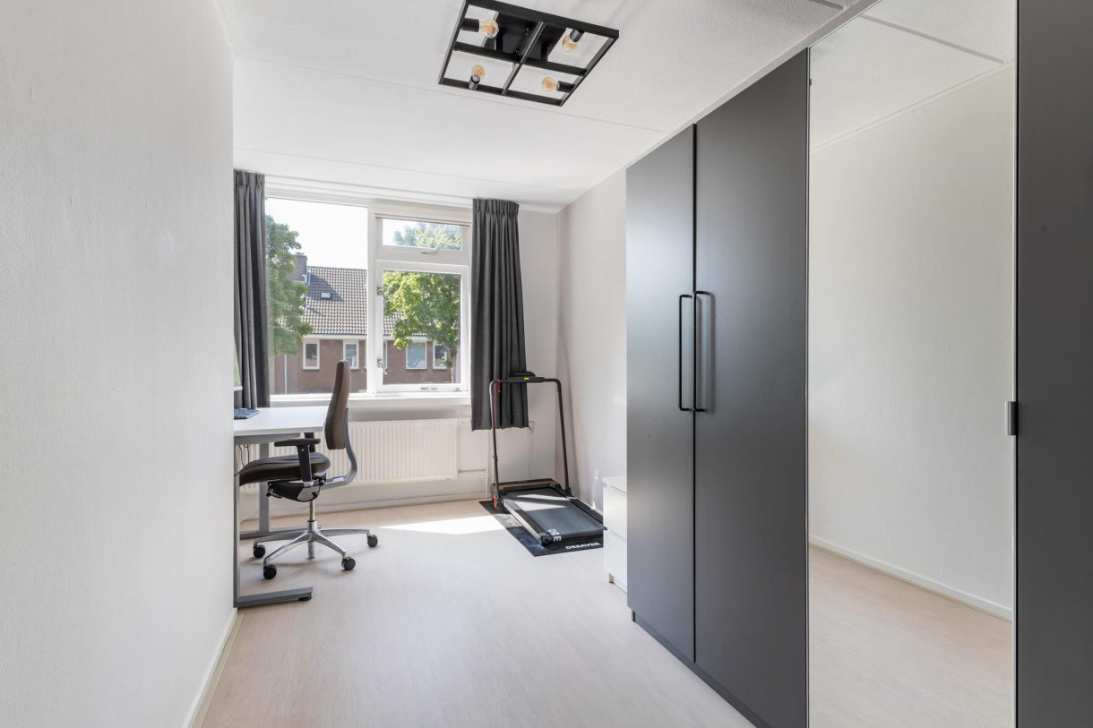 Te koop: Foto Woonhuis aan de Vaartuigenlaan 4 in Woerden