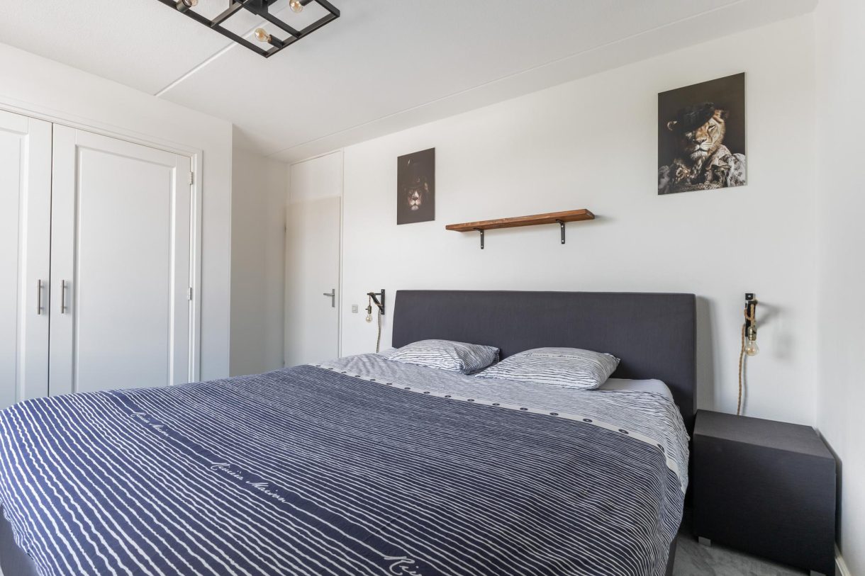 Te koop: Foto Woonhuis aan de Vaartuigenlaan 4 in Woerden