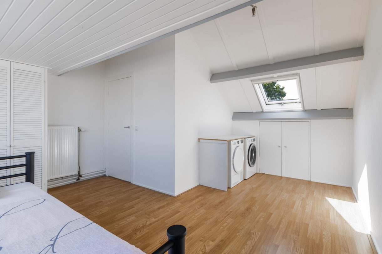 Te koop: Foto Woonhuis aan de Vaartuigenlaan 4 in Woerden