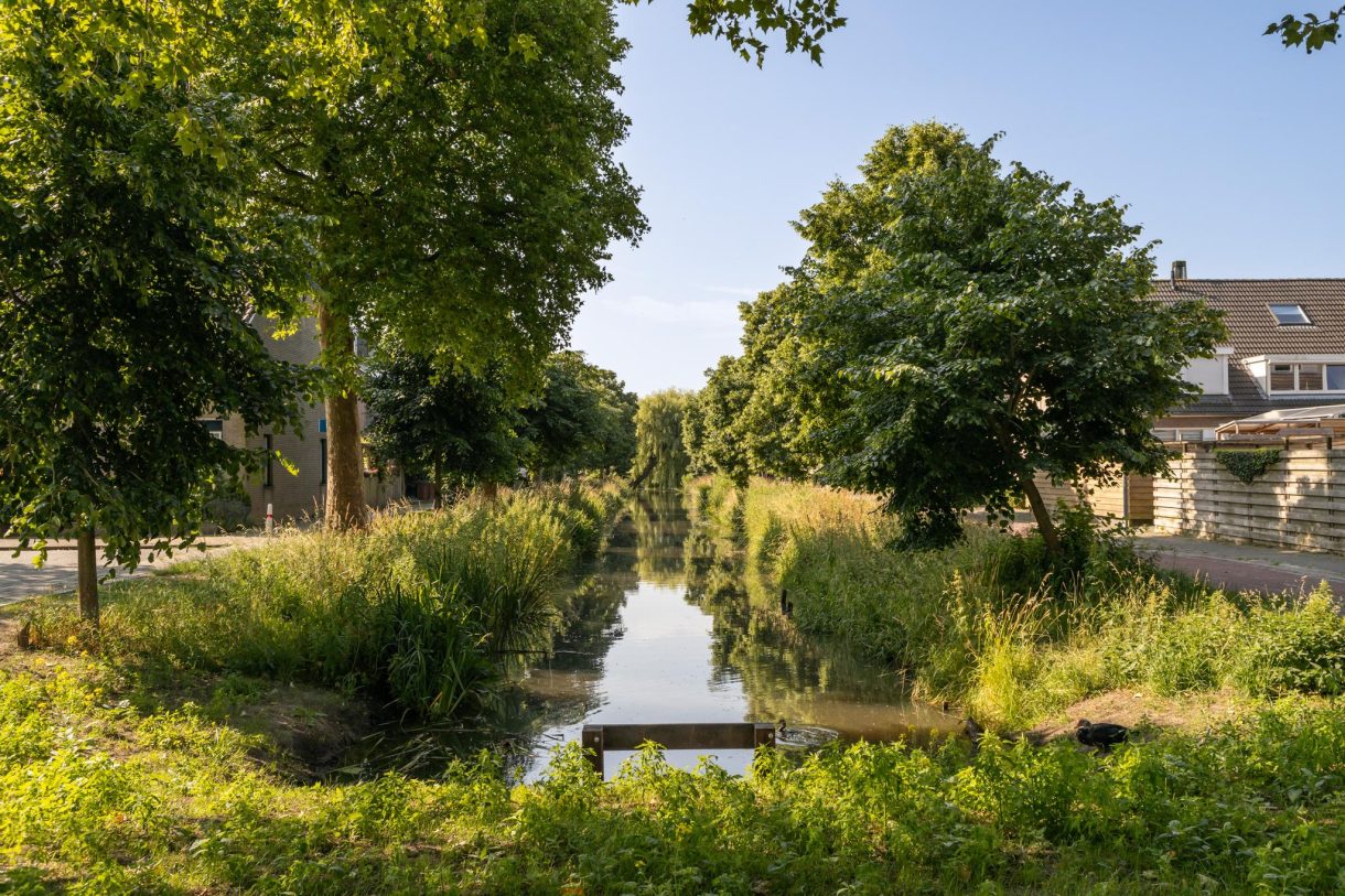 Te koop: Foto Woonhuis aan de Vaartuigenlaan 4 in Woerden
