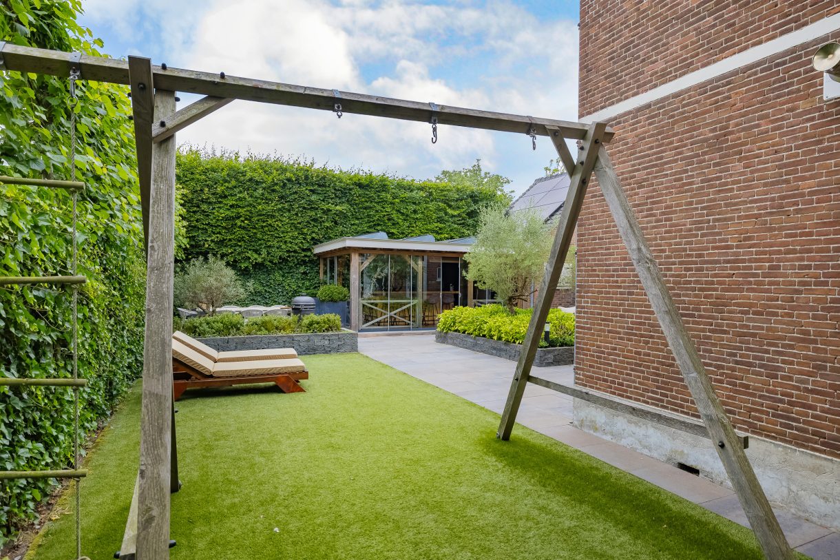 Te koop: Foto Woonhuis aan de Heereweg 304 in Lisse