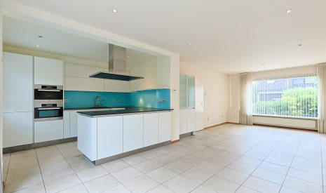 Te koop: Foto Woonhuis aan de Grotiuslaan 17 in Leiderdorp