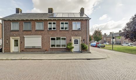Te koop: Foto Woonhuis aan de van de Poelstraat 7 in Raamsdonksveer